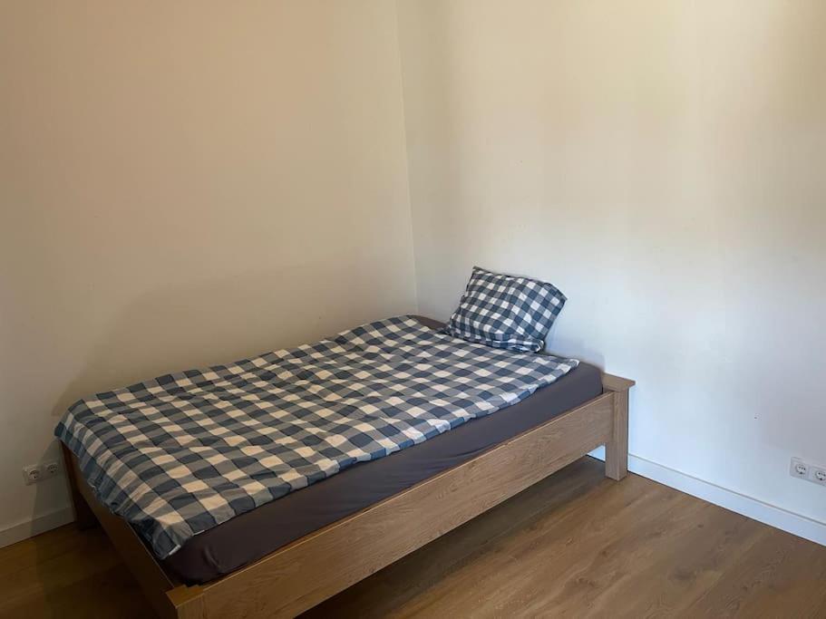 Lovely 1 Private Bedroom With Garden View Roterdão Exterior foto